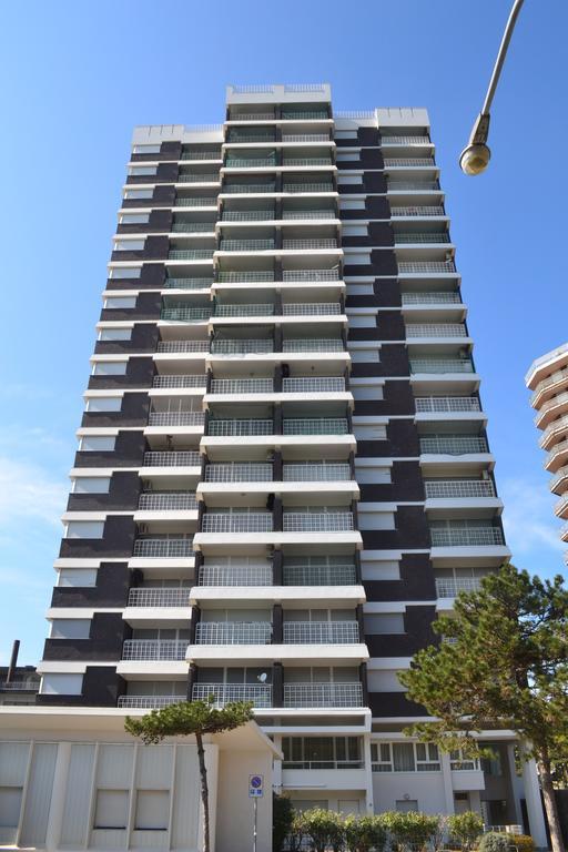 Apartamento Ariston Lignano Sabbiadoro Exterior foto